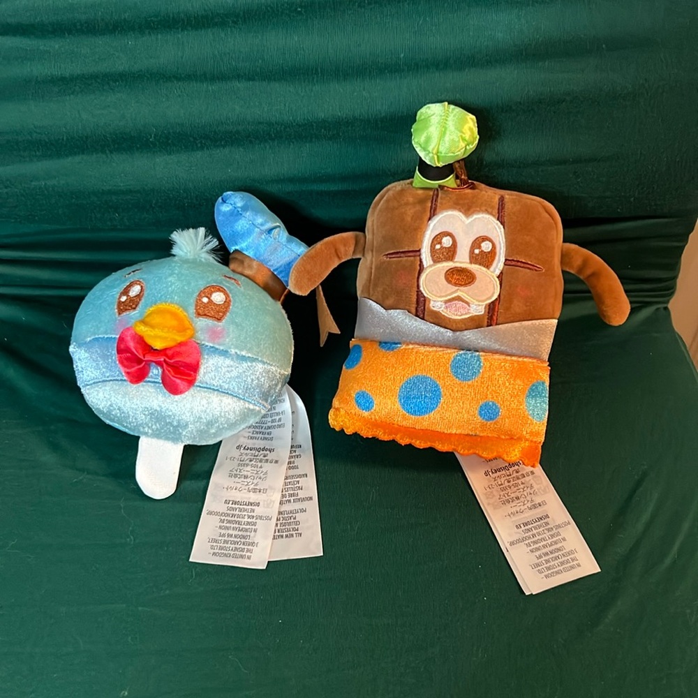 Disney Munchlings Donald and Goofy Mini Plush